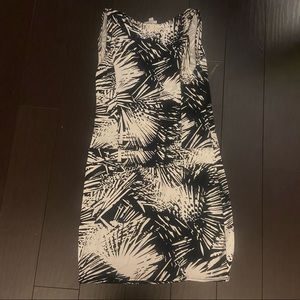 New York & company women’s stretch palm leaf print black dress size M EUC